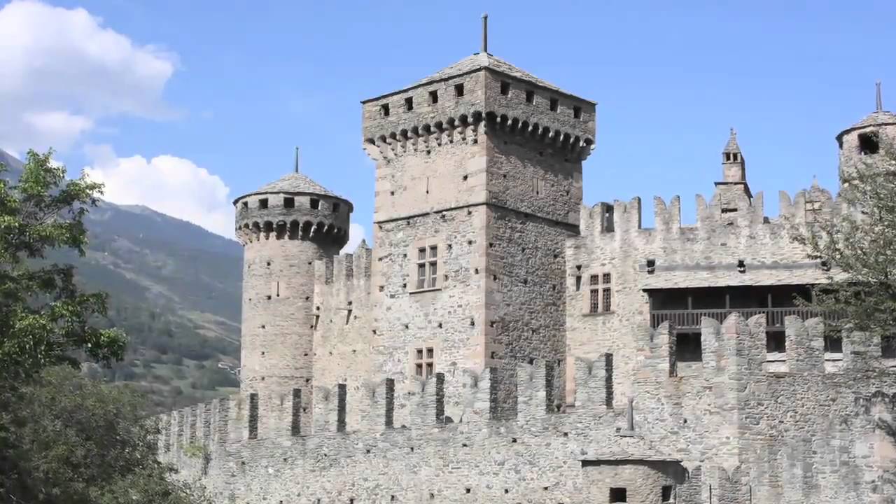 Castello di Fénis torretta