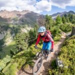 Ciclista in Valle d'Aosta