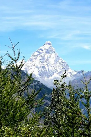 panorama di montagna valle d'aosta