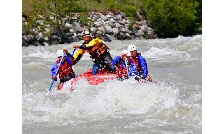 Rafting nei torrenti della Valle d'Aosta
